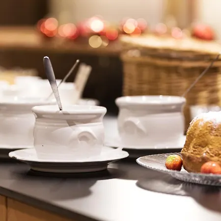 Waldcafe Hotel