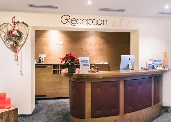 فندق Waldcafe 3*